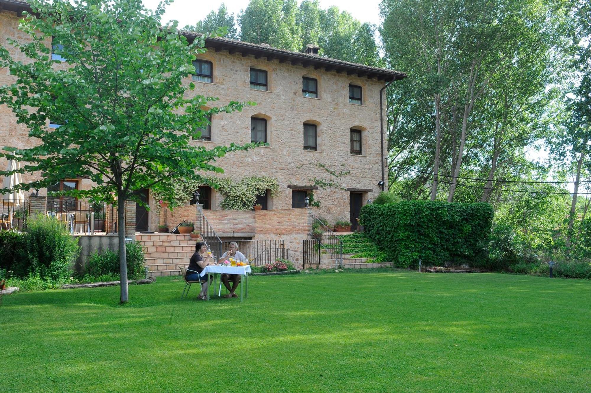 Font Del Pas Hotel Бесейте Екстериор снимка