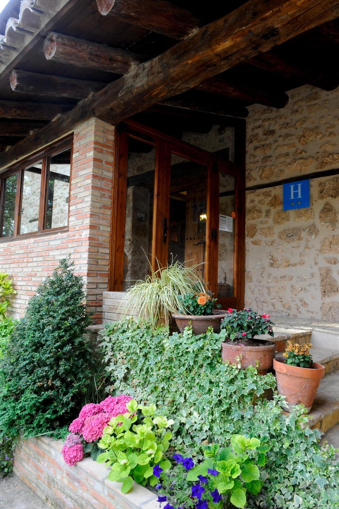 Font Del Pas Hotel Бесейте Екстериор снимка