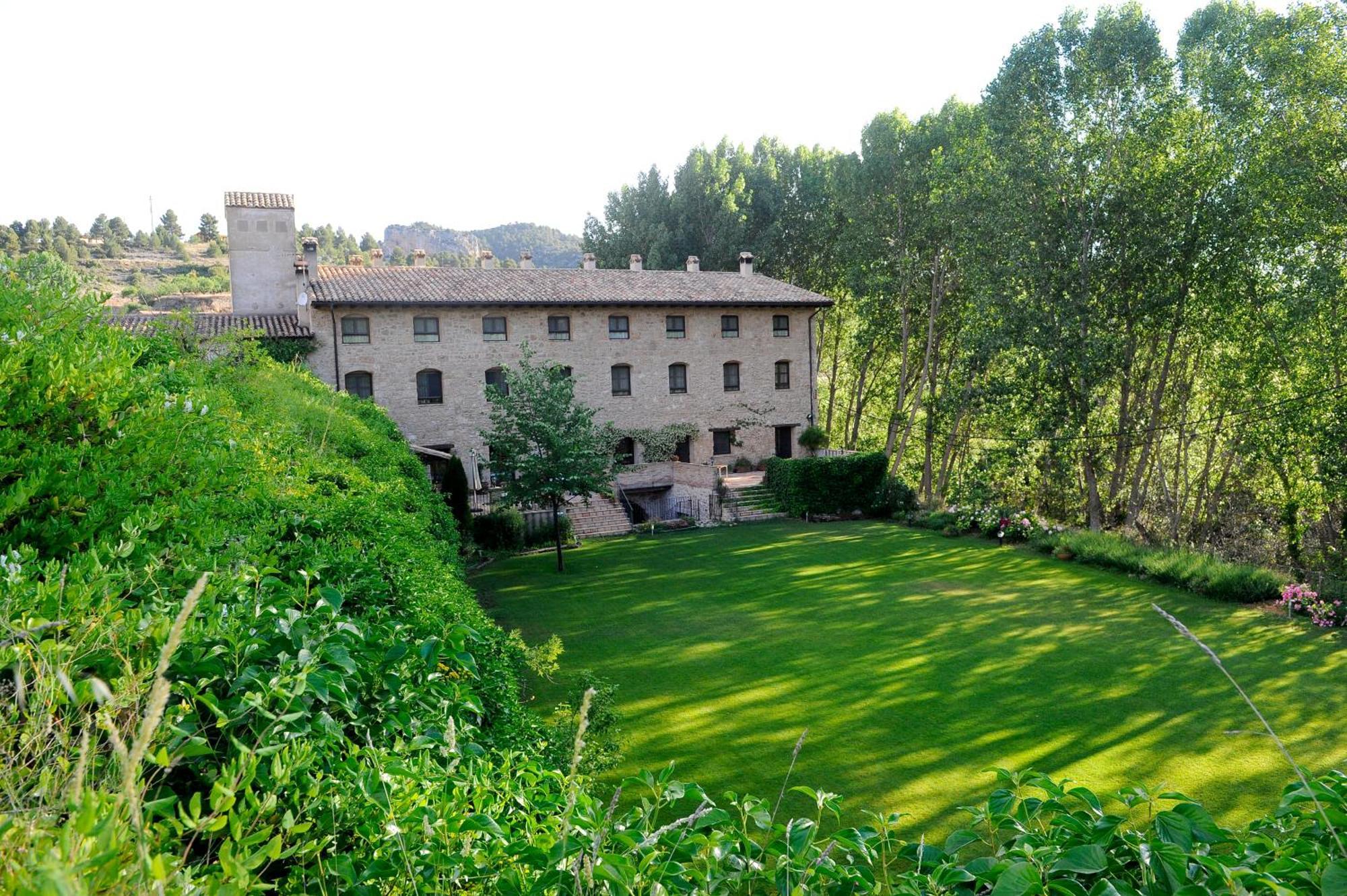 Font Del Pas Hotel Бесейте Екстериор снимка