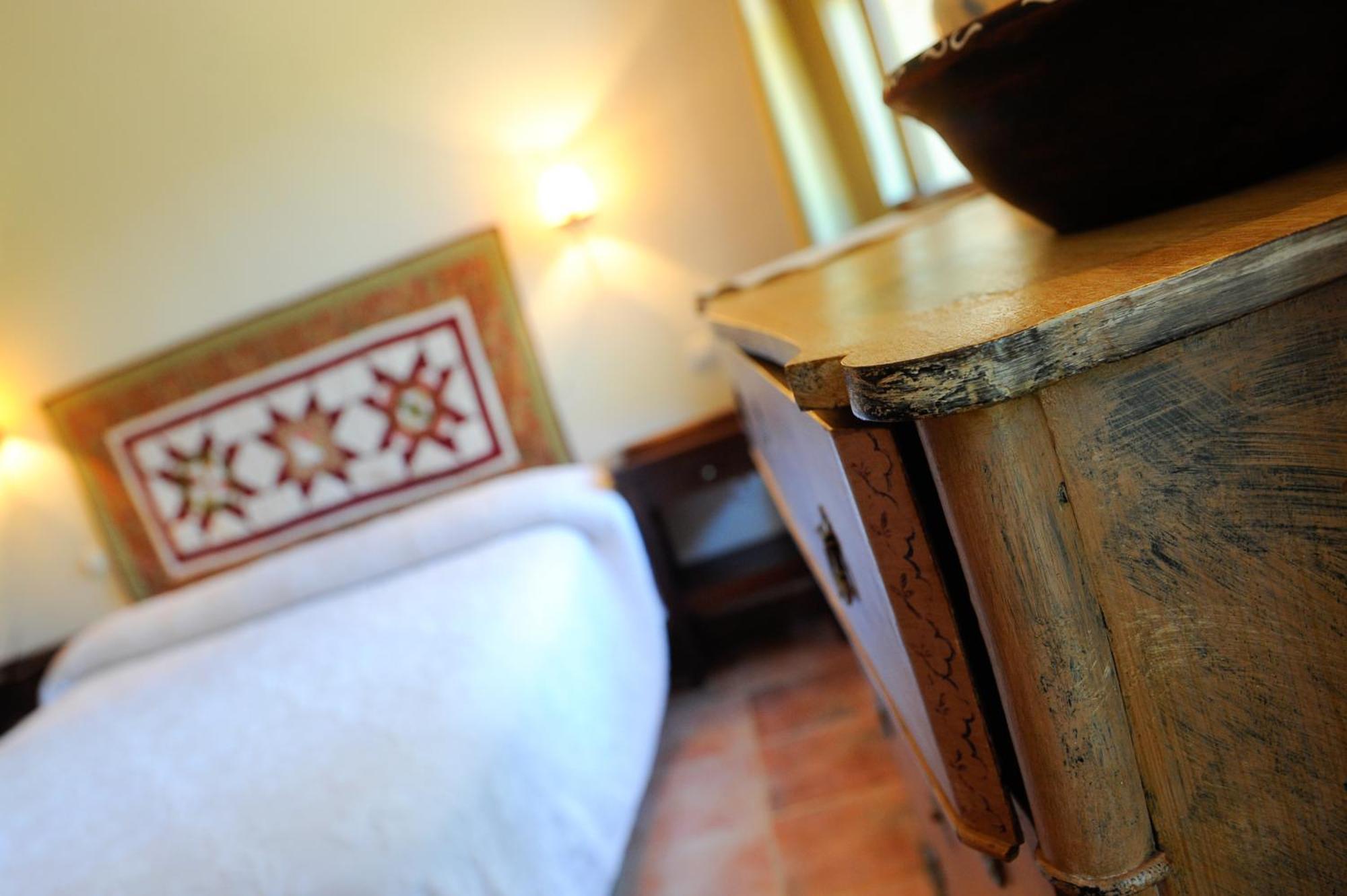 Font Del Pas Hotel Бесейте Екстериор снимка