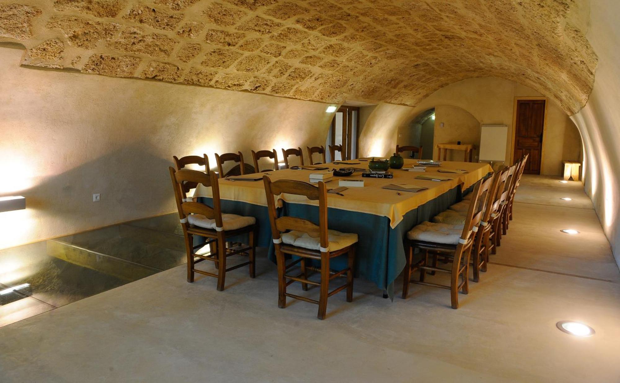 Font Del Pas Hotel Бесейте Екстериор снимка