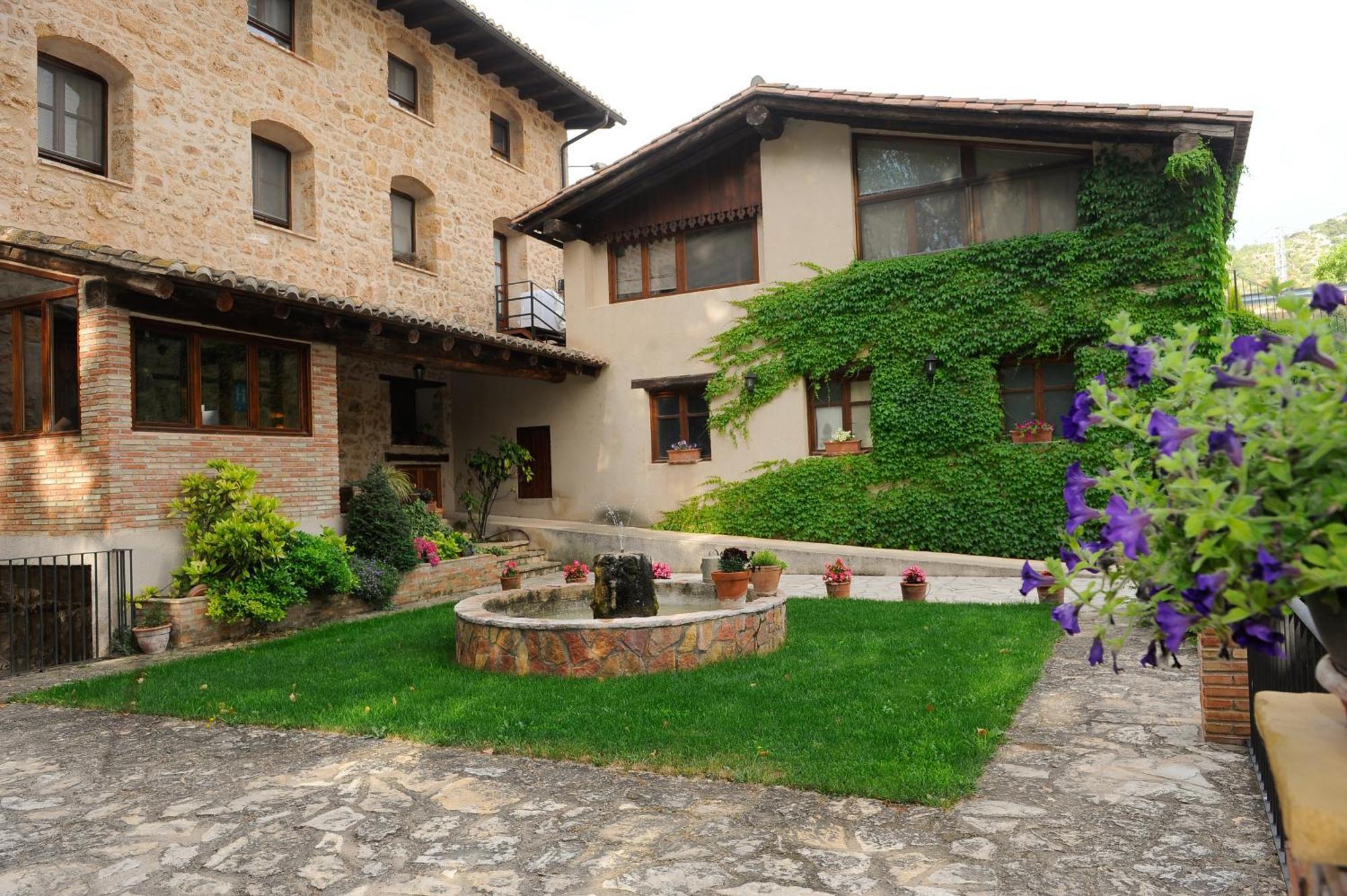 Font Del Pas Hotel Бесейте Екстериор снимка